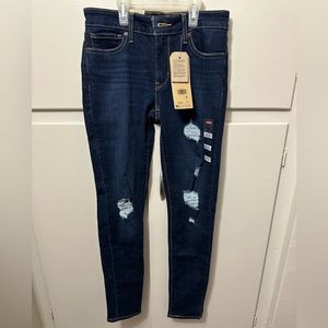 Levi’s ripped denim jeans